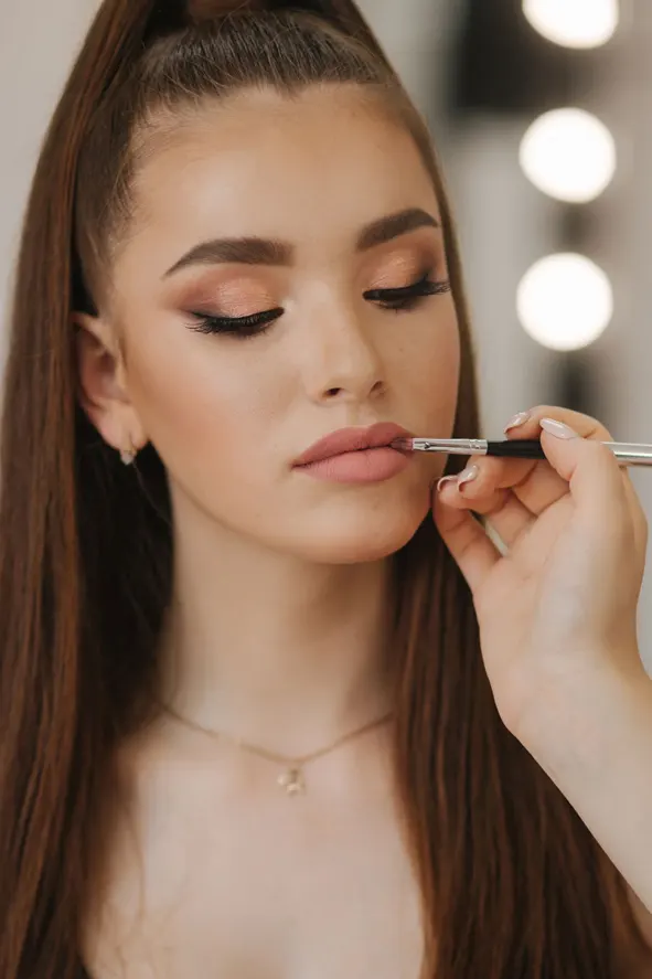 Nude Makeup Look by Vivace Glamz